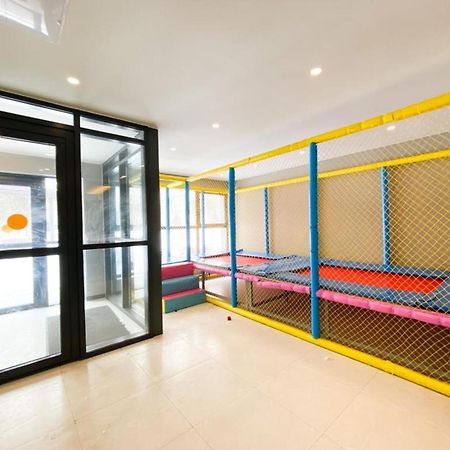 Highvill Ishim 412 Apartment Astana Bagian luar foto