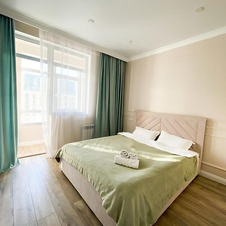 Highvill Ishim 412 Apartment Astana Bagian luar foto