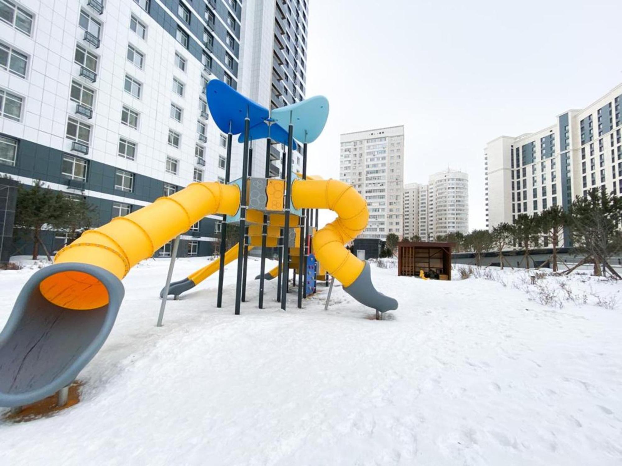 Highvill Ishim 412 Apartment Astana Bagian luar foto